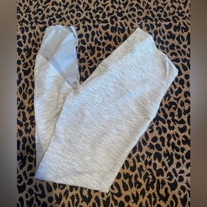 Lululemon Wunder Under Crop High-Rise *Roll Down Scallop Full-On Luxtreme 23"